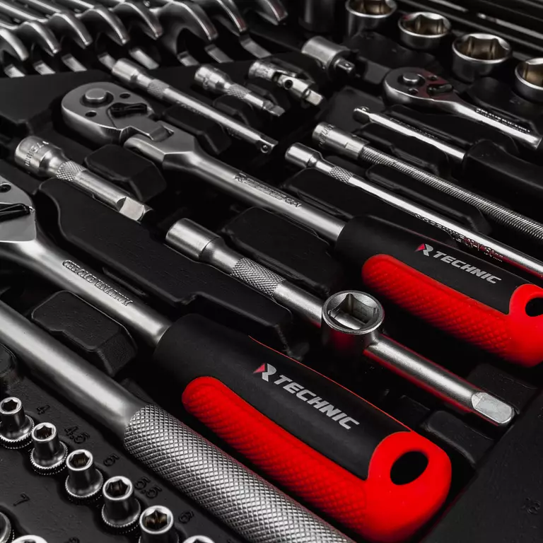 Набор ручных инструментов TECHNIC 142 предмета 1/2", 3/8", 1/4"