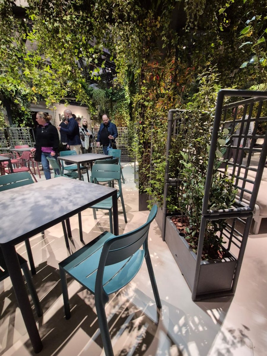 Стол обеденный ламинированный Piave 70