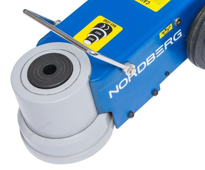 Домкрат подкатной пневмогидравлический, г/п 40 тонн