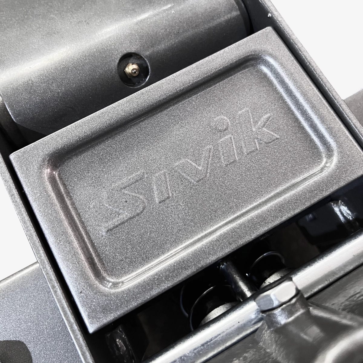 Домкрат гидравлический подкатной с низким профилем 3т, 75-515 мм