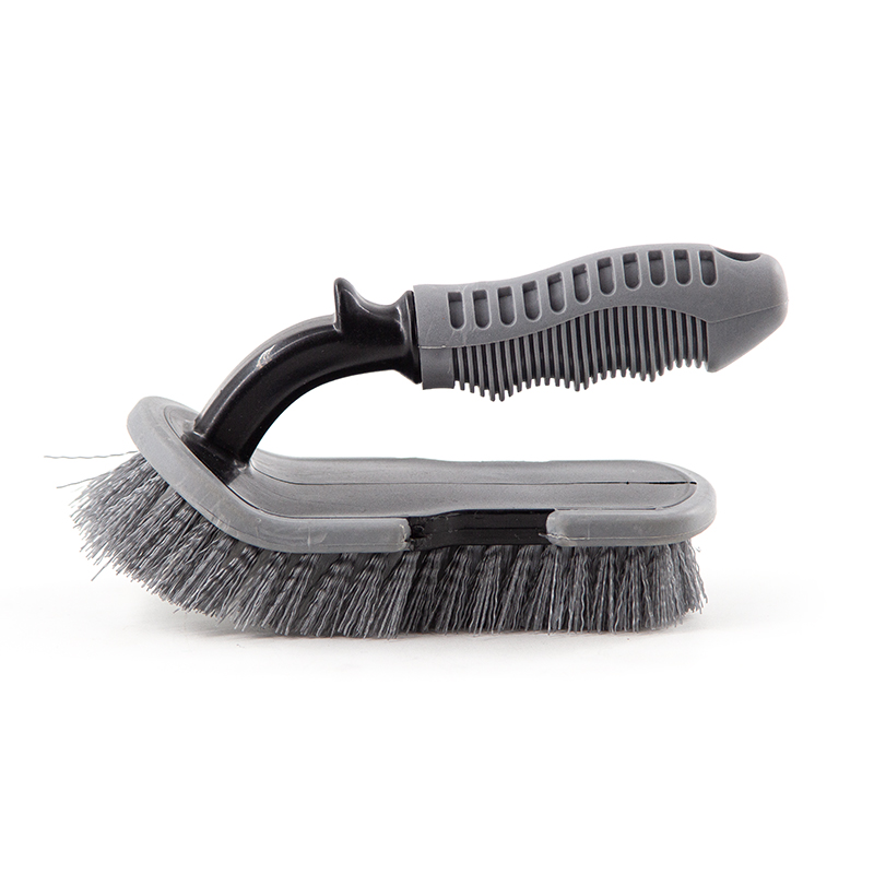 Carpet Brush — щетка для чистки напольных покрытий