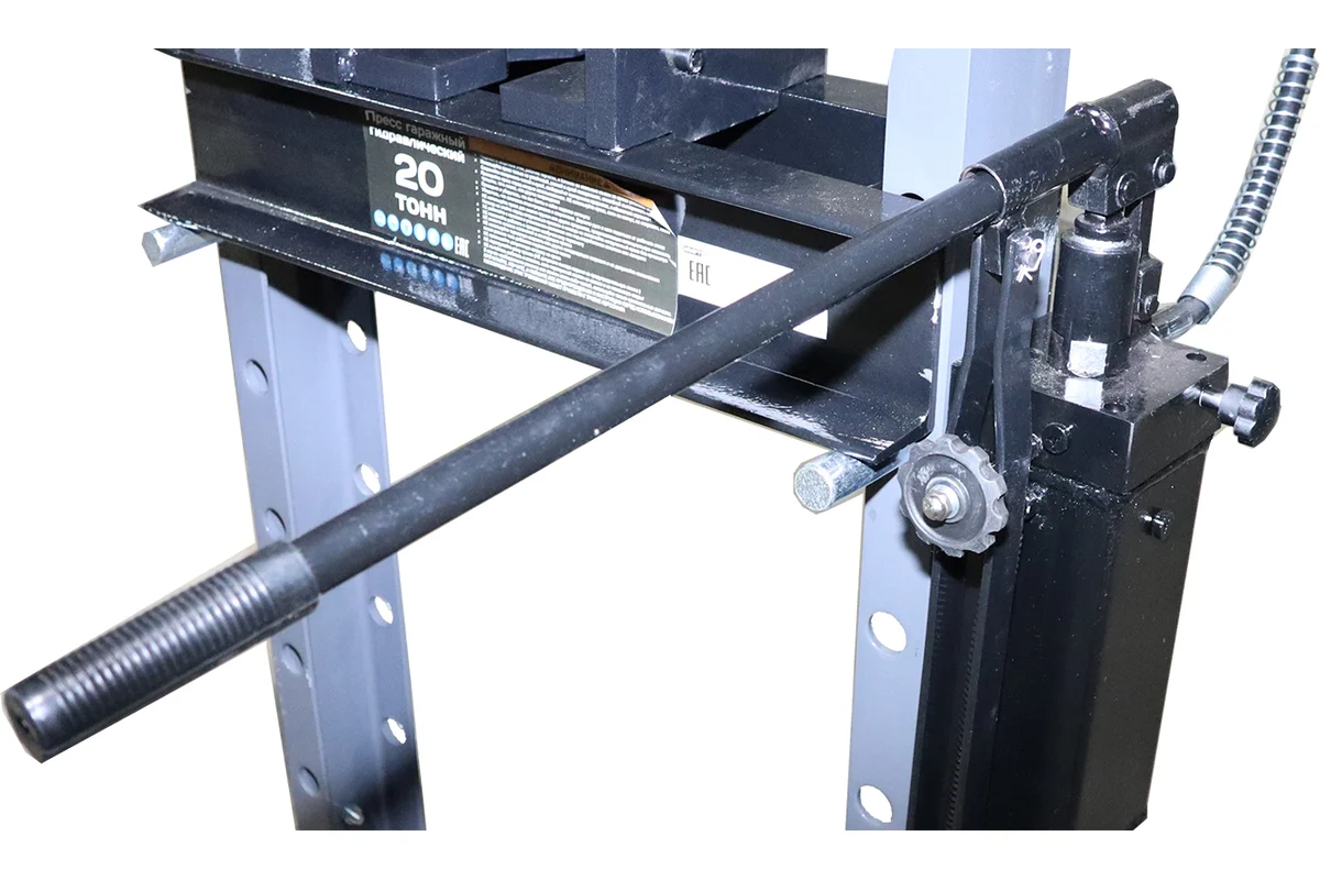 Пресс 20 т. с ручным и ножным приводом