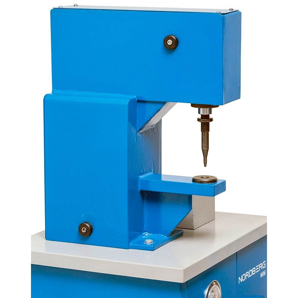 Пневматический станок для клепки тормозных колодок