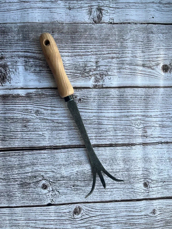 Борона "Куриная лапка" с тремя зубцами 