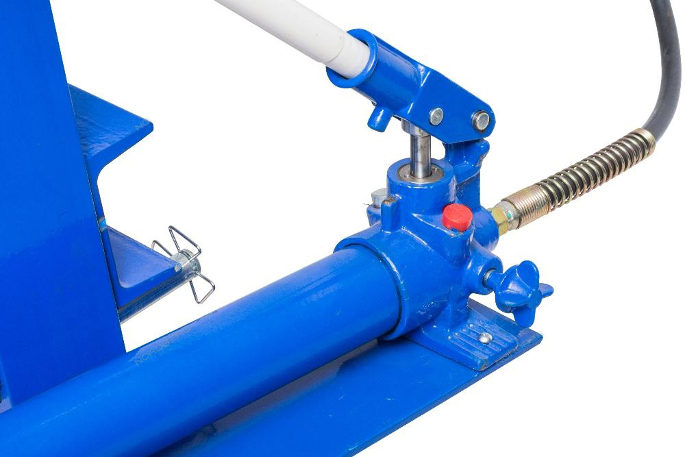 Пресс с ножным приводом, усилие 12 тонн