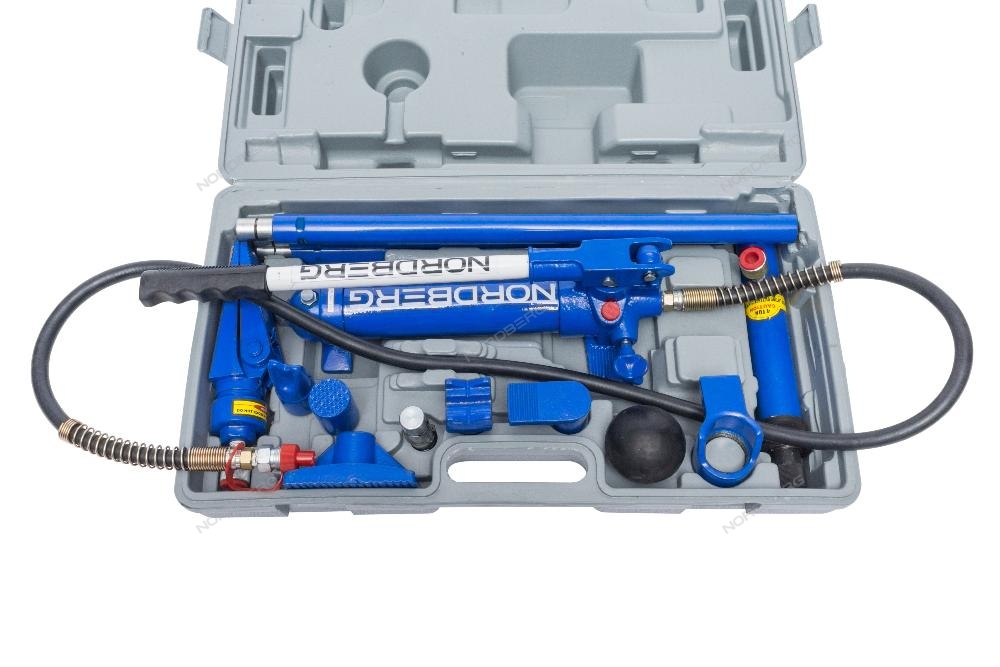 Растяжка рихтовочная, усилие 4 тонны в кейсе.