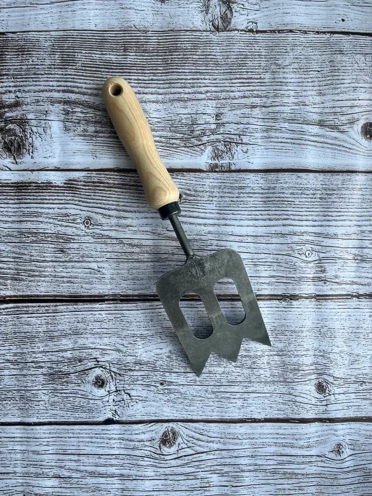 Универсальная посадочная лопатка садовника и цветовода "Продленная рука"