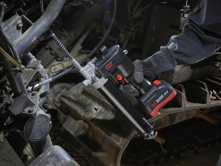 Шприц плунжерный 400 мл, аккумуляторный, 3 предмета, кейс