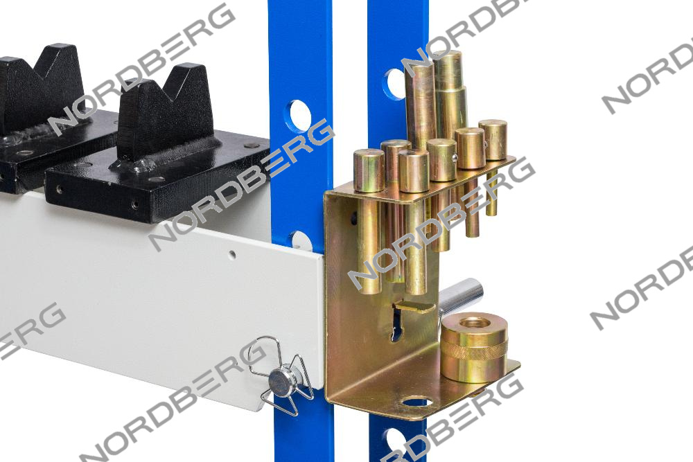 Комплект насадок (пуансонов) c матрицей для гидравлических прессов