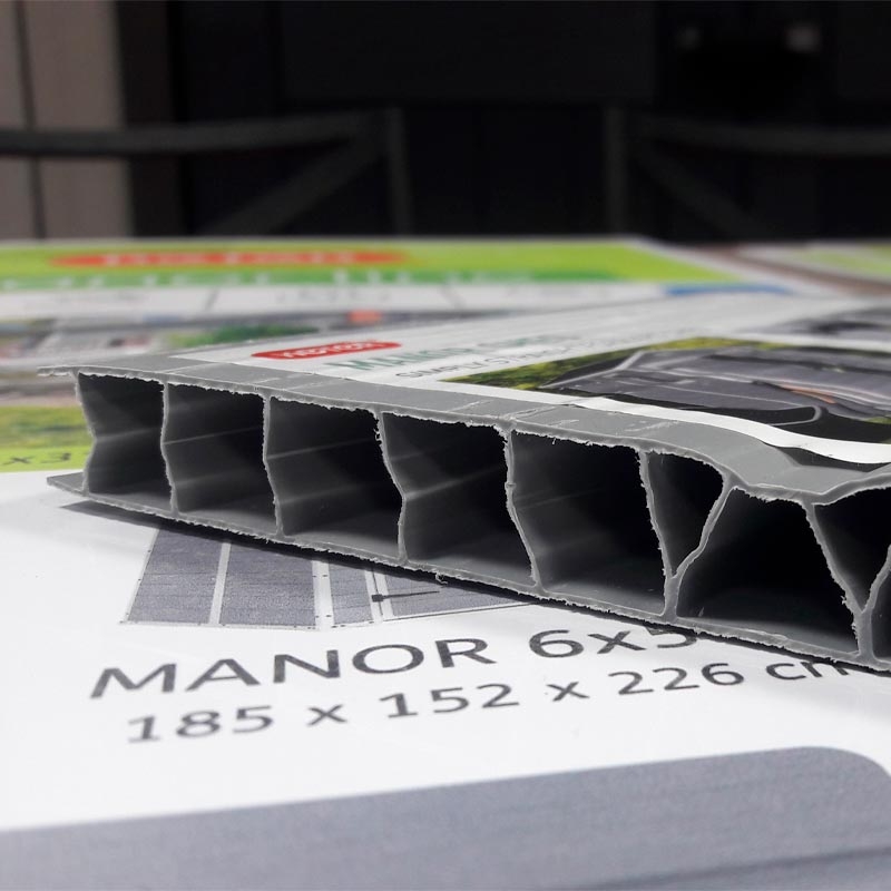 Сарай пластиковый MANOR 6×5 TWF (два окна на фасаде)