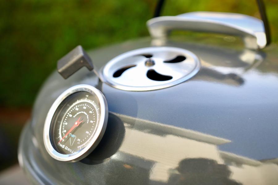 Угольный гриль Slow ‘N Sear Travel Kettle, 47 см, черный