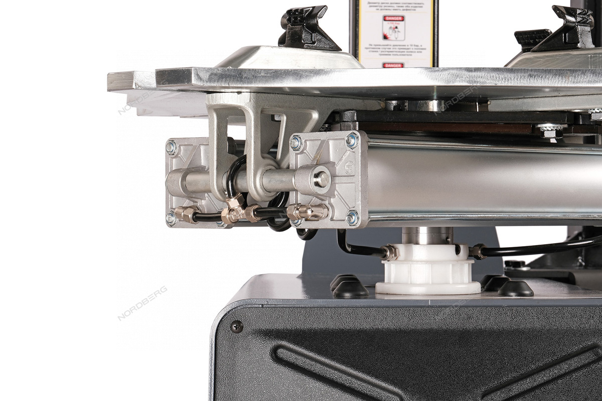 Станок шиномонтажный автомат, двускоростной, 220 В, серый + "Третья рука" 46H44N