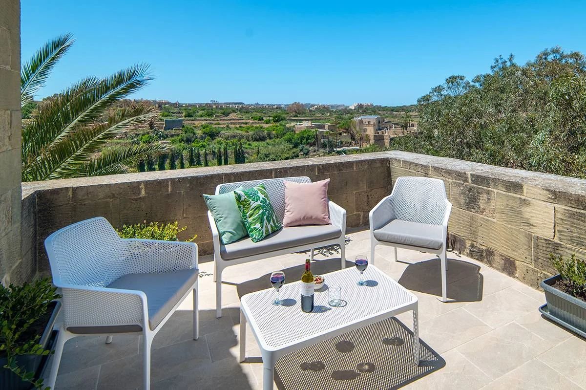 Диван пластиковый Net Bench