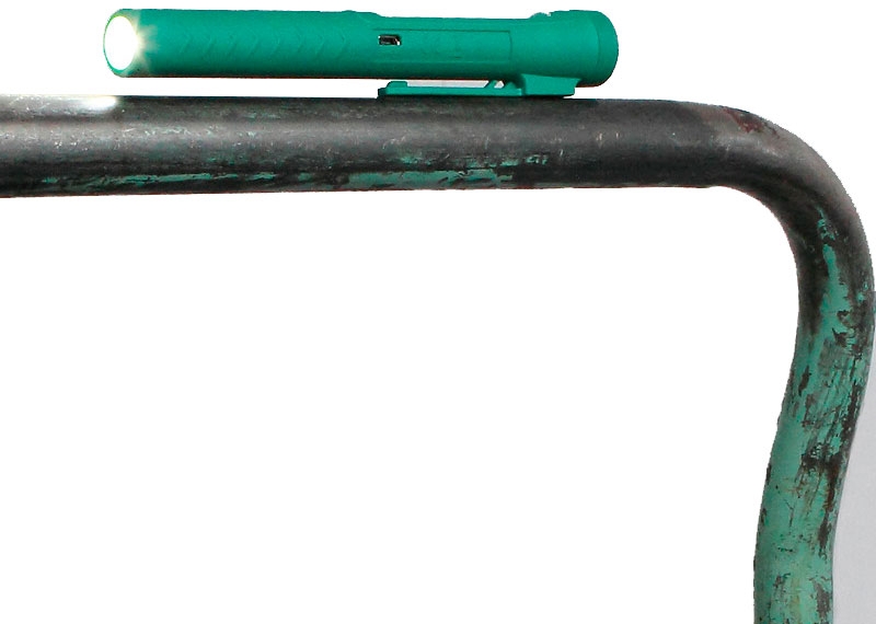 Фонарь карманный аккумуляторный светодиодный