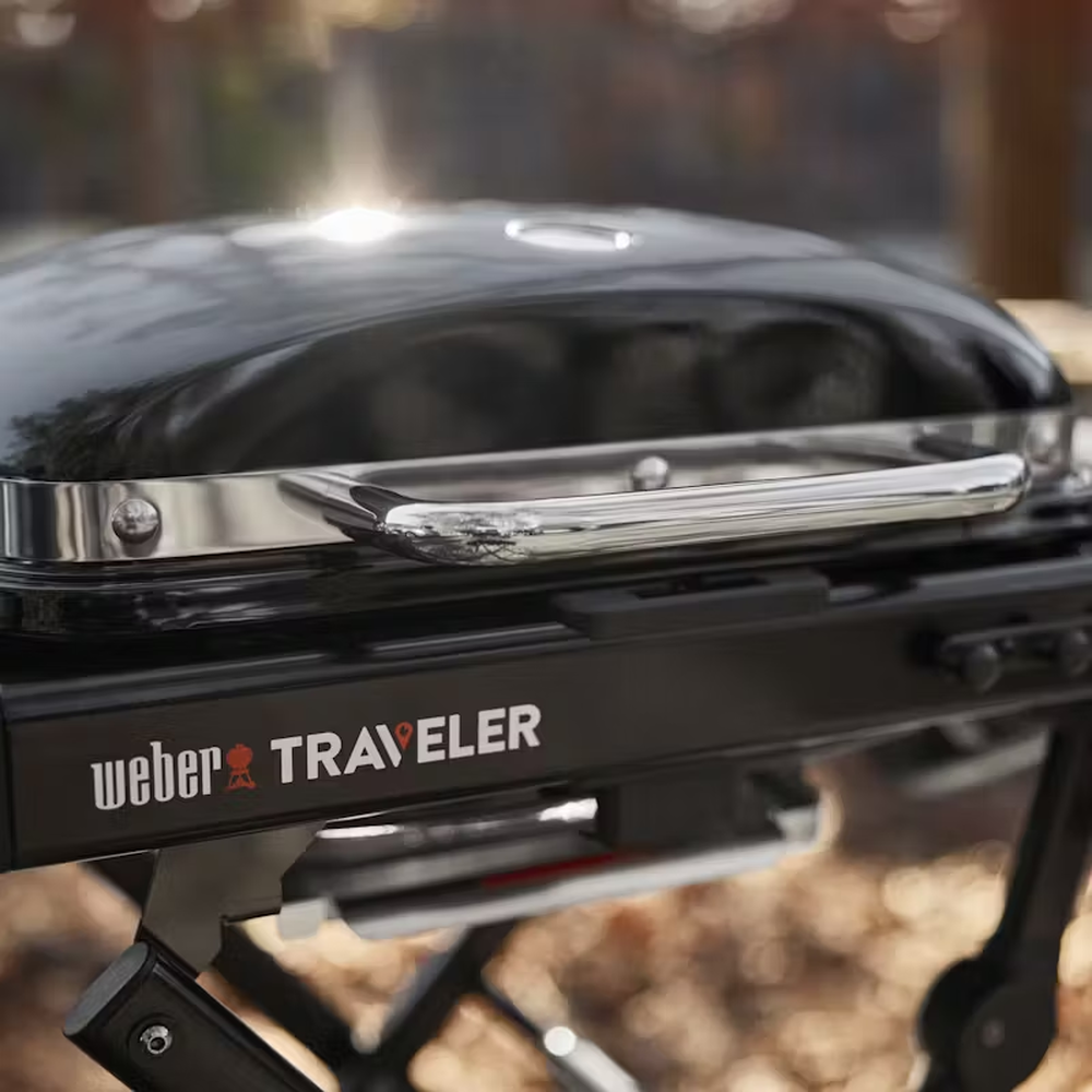 Газовый гриль Weber Traveler Compact черный