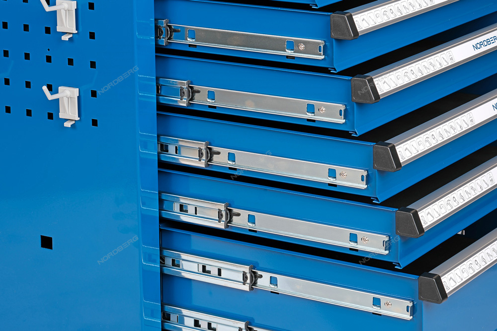 Тележка инструментальная, 7 выдвижных ящиков