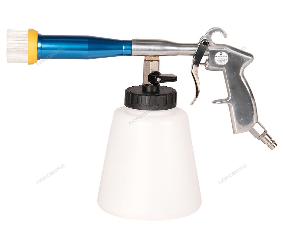 ПИСТОЛЕТ моющий со щеткой