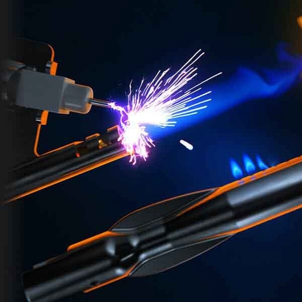 Газовый гриль Rogue-425 SE 
