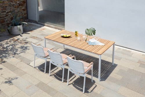 Комплект металлической мебели Armona