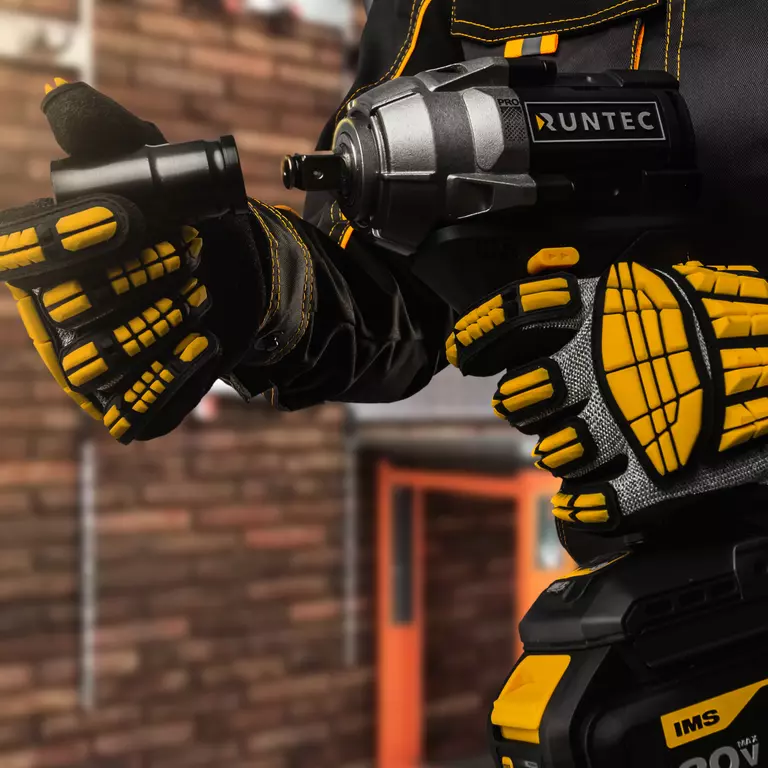 Гайковерт ударный аккумуляторный PRO 1/2", 20В, 2*4Ач, 750Нм