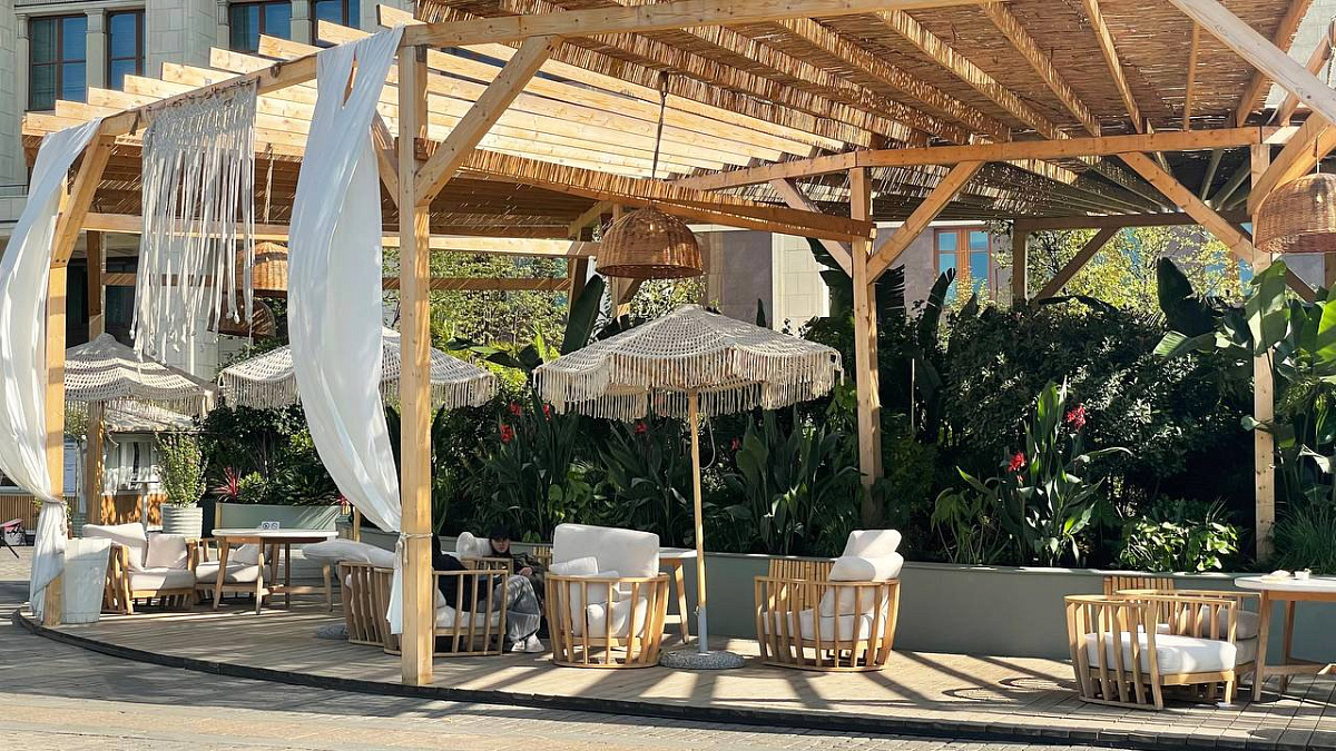 Комплект деревянной мебели Woodland