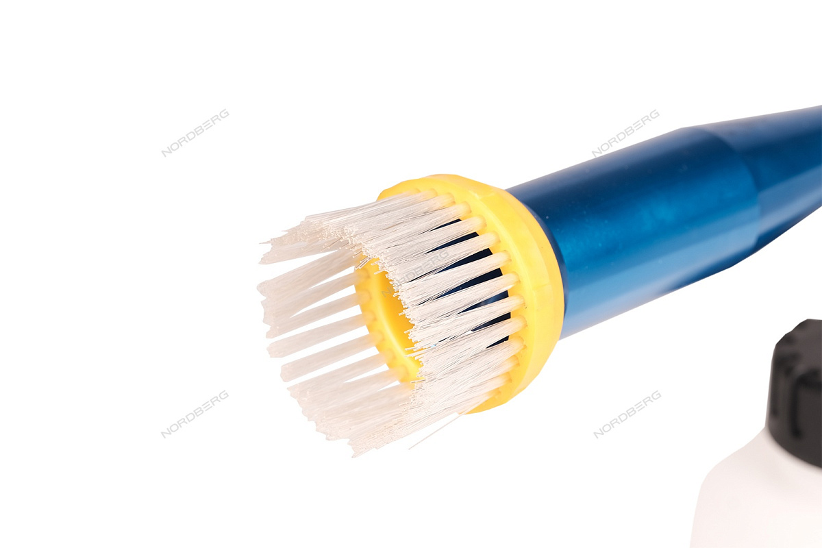 ПИСТОЛЕТ моющий со щеткой