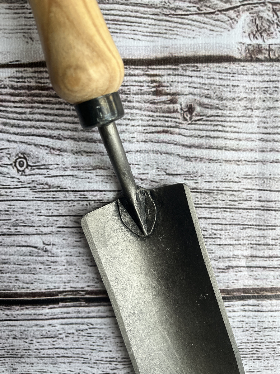 Совок садовый, пересадочный с кованым стальным узким полотном