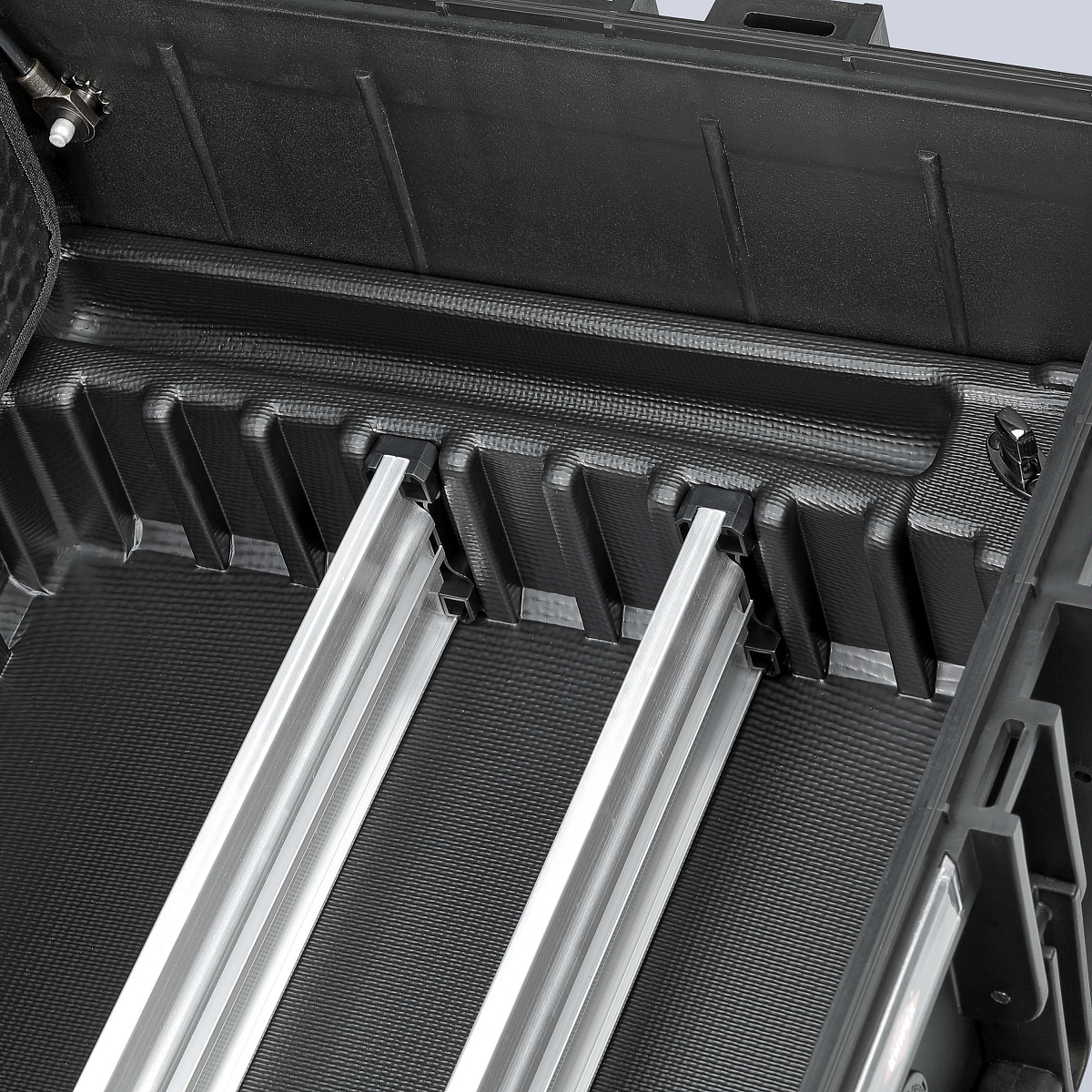 Инструментальный чемодан "Robust45" Elektro