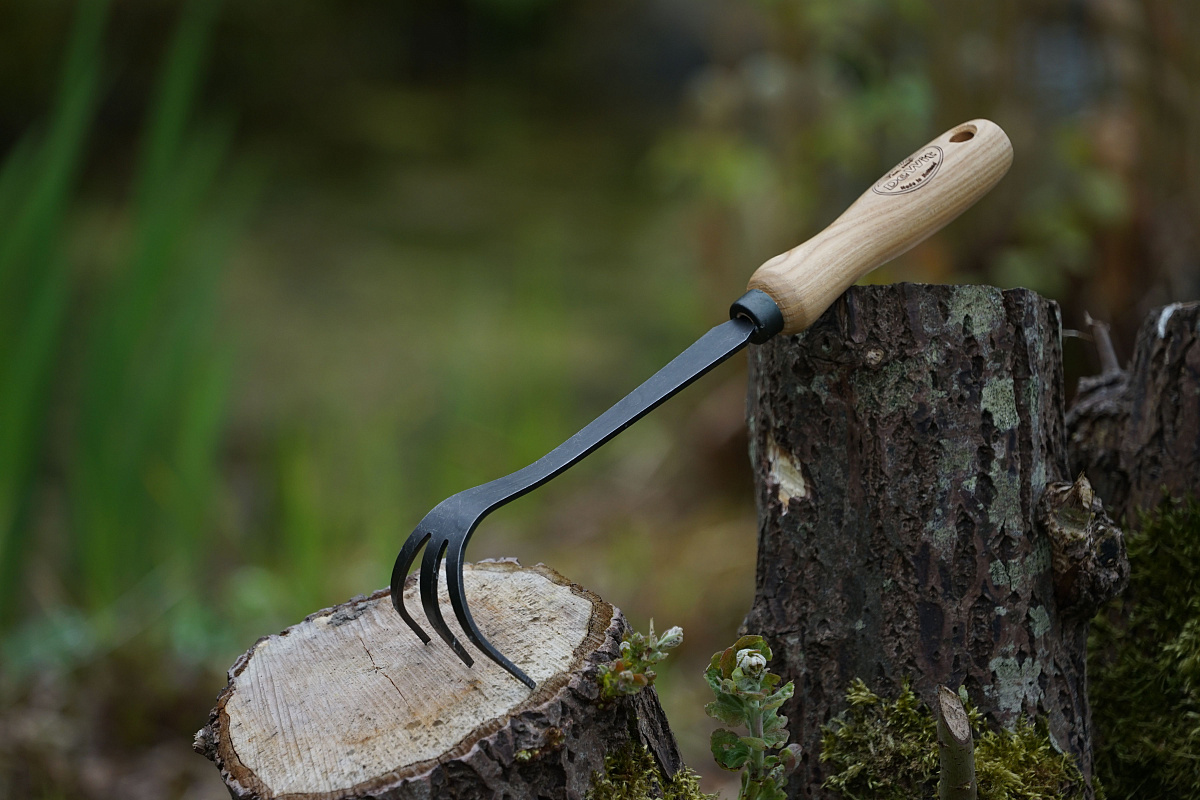 Борона "Куриная лапка" с тремя зубцами 