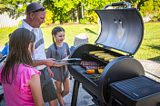 Пеллетный гриль REGAL 500 Broil King  496055EU  4
