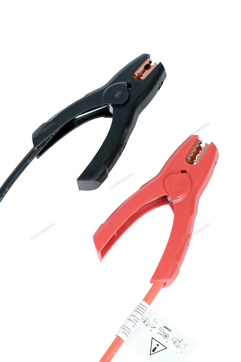 Устройство пусковое портативное 5/12V, емкость 18Ач