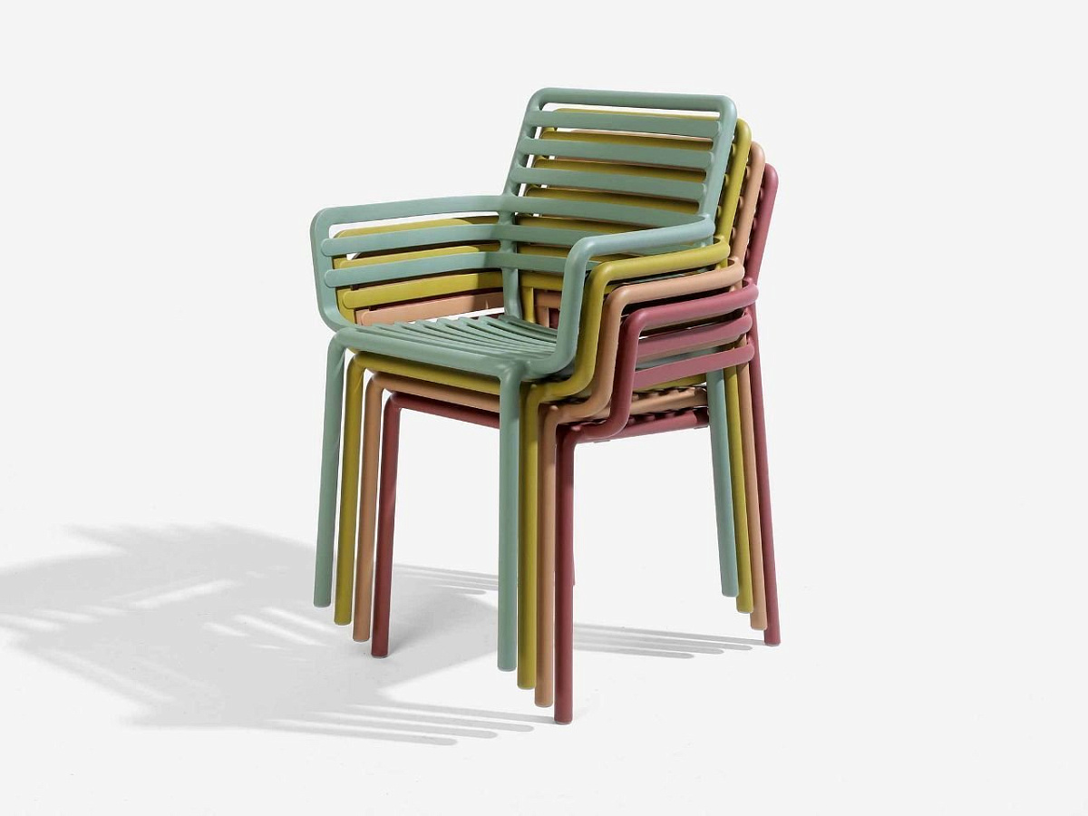 Комплект пластиковой мебели Clip 70 Doga