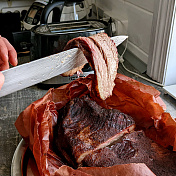 Бумага мясника Suckle Busters Pink Butcher Paper, розовая, 61 см , 45 м. Suckle Busters  f0045  3