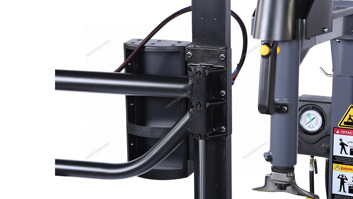 Станок шиномонтажный автомат, инверторный, стол с накладками, 220 В, серый