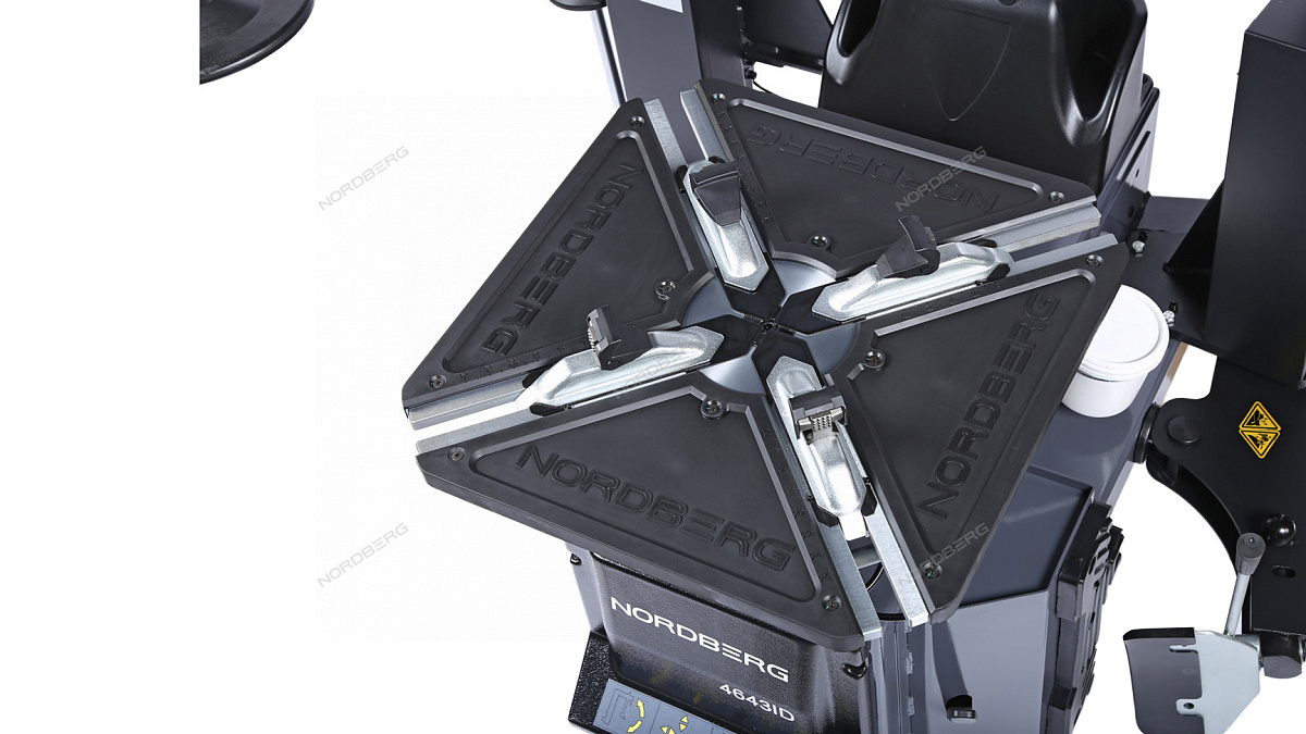 Станок шиномонтажный автомат, инверторный, стол с накладками, 220 В, серый