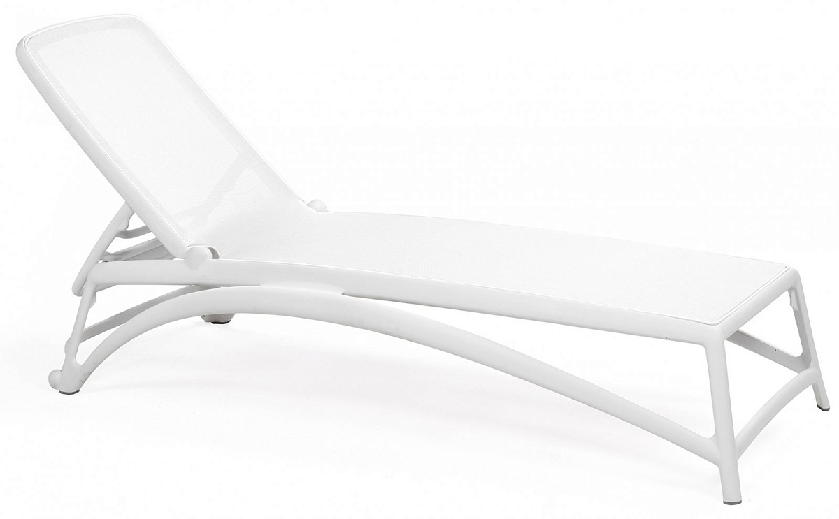 Шезлонг-лежак пластиковый Atlantico