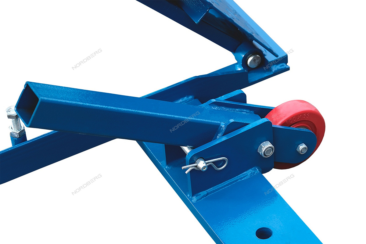 Подъемник ножничный, г/п 3 т (220В)