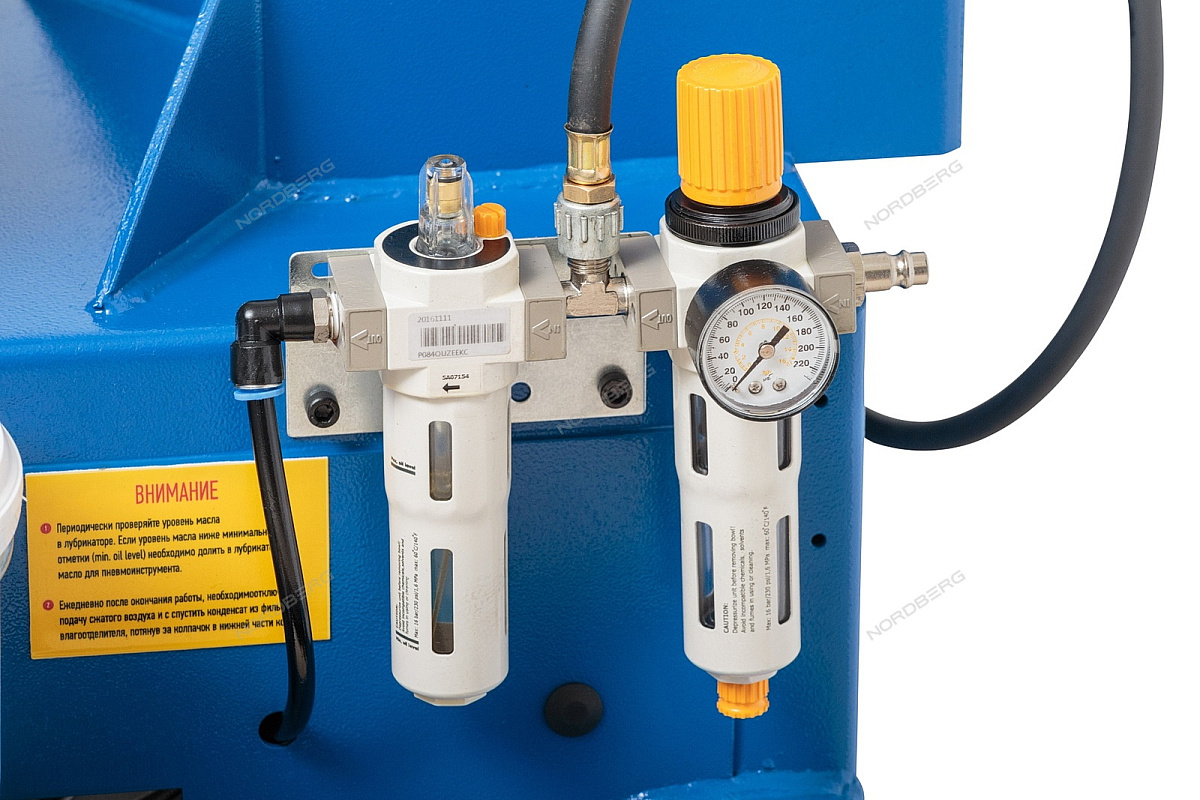 Шиномонтажный полуавтоматический станок