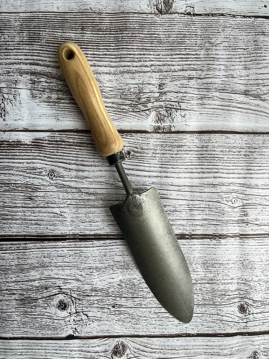 Совок садовый, пересадочный с кованым стальным узким полотном