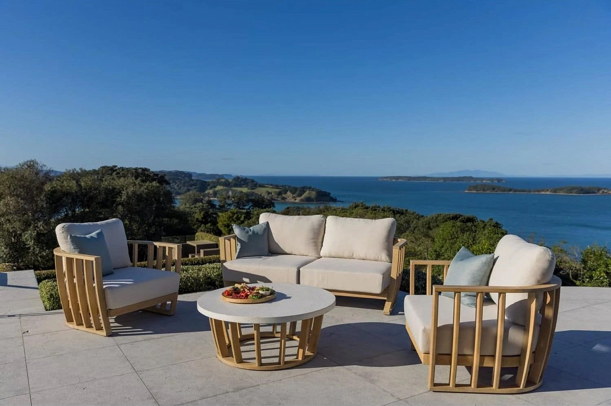 Комплект деревянной мебели Woodland