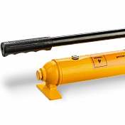 Насос гидравлический 4 т со шлангом Runtec  RT-HP04 2