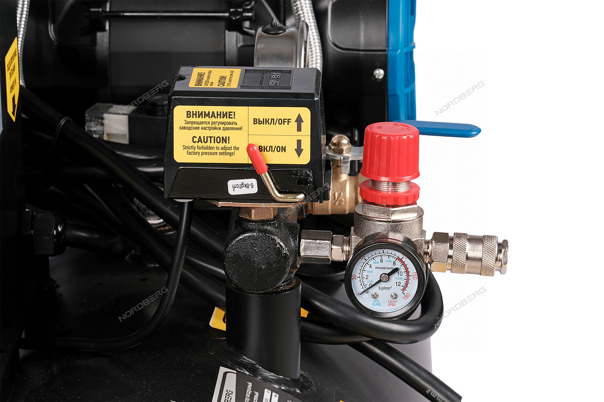 Компрессор безмасляный 380 В, ресивер 100 л, 750 л/мин