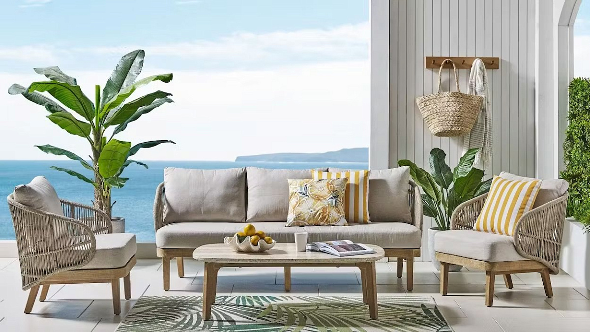 Комплект деревянной мебели Mali