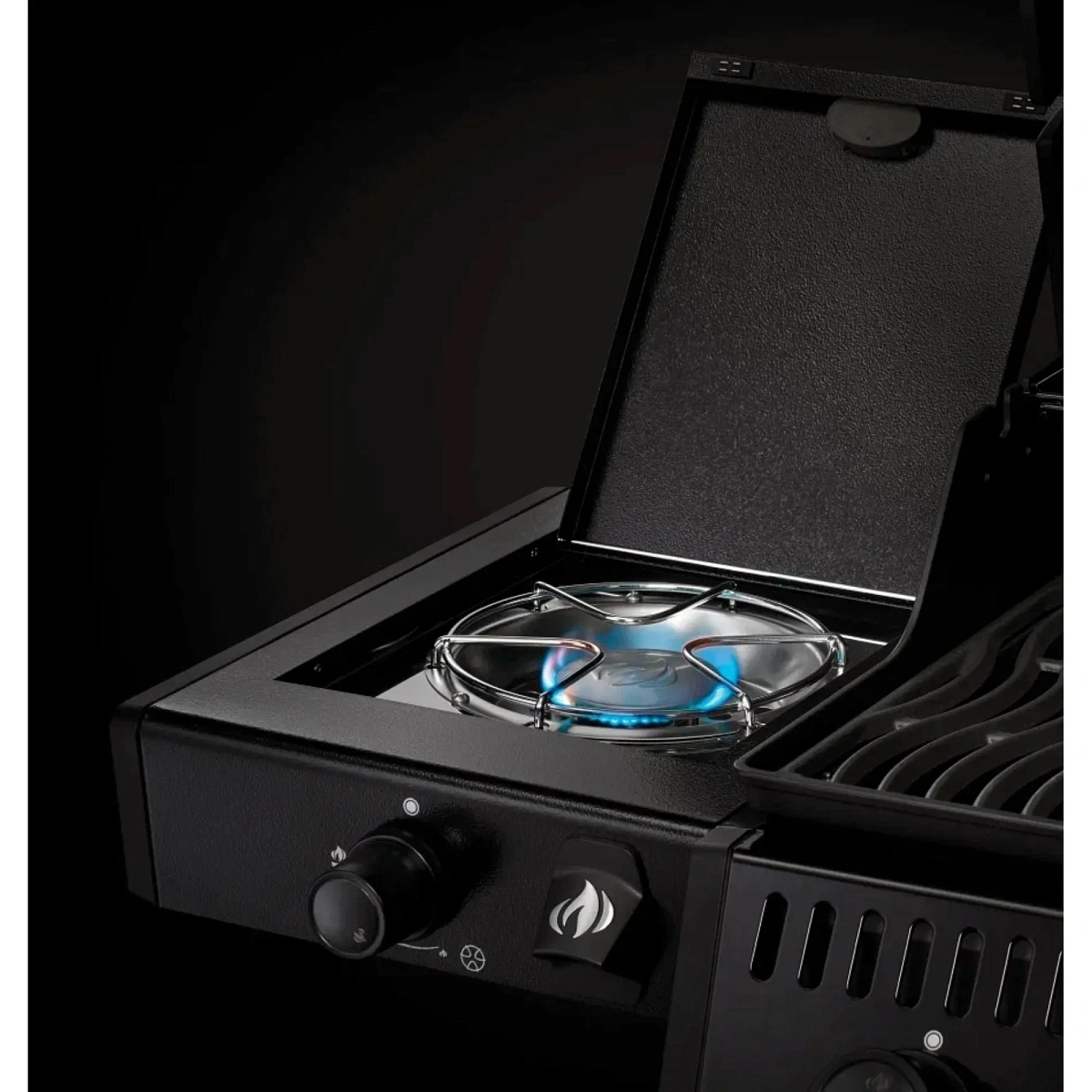 Газовый гриль Legend-425 SB черный (с конфоркой)